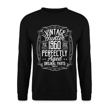 1960 Year Hunter Hunting 1960 Birthday for Men - Unisex Pullover - Schwarz - Vorne - Alina (178cm) & Michal (187cm)