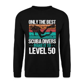 Niveau 50 ans Scuba Diver 50e anniversaire Plongée - Sweat-shirt Unisexe - noir - Devant - Alina (178cm) & Michal (187cm)