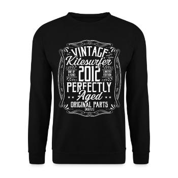 2012 Birthday Kitesurfer Kiteboarding Born in 2012 - Unisex Pullover - Schwarz - Vorne - Alina (178cm) & Michal (187cm)
