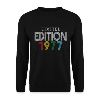 Limited Edition 1977 - Unisex Sweatshirt - black - Front - Alina (178cm) & Michal (187cm)