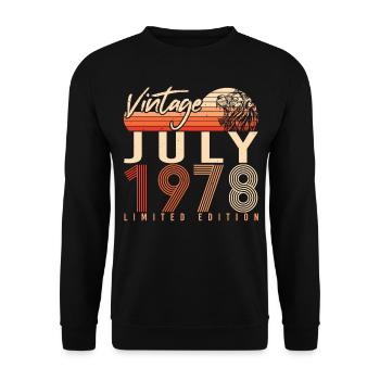 Geboren 1978 Im Juli - Unisex Pullover - Schwarz - Vorne - Alina (178cm) & Michal (187cm)
