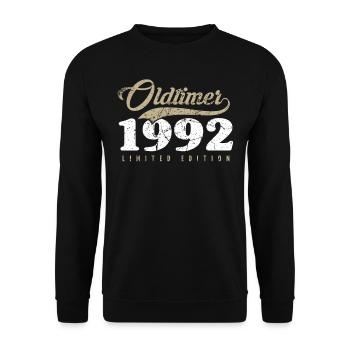 Oldtimer 1992 30. Geburtstag 30 Jahre - Unisex Pullover - Schwarz - Vorne - Alina (178cm) & Michal (187cm)