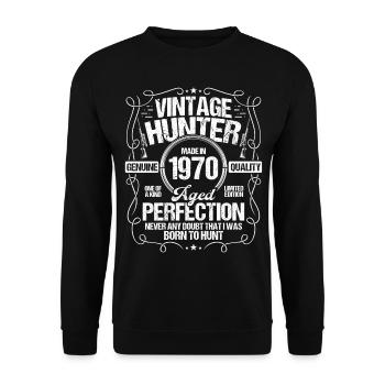 1970 Chasse au chien chasseur de sanglier 1970 Année de naissance - Sweat-shirt Unisexe - noir - Devant - Alina (178cm) & Michal (187cm)