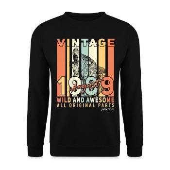 August 1989 Geburtstagsgruss - Unisex Pullover - Schwarz - Vorne - Alina (178cm) & Michal (187cm)