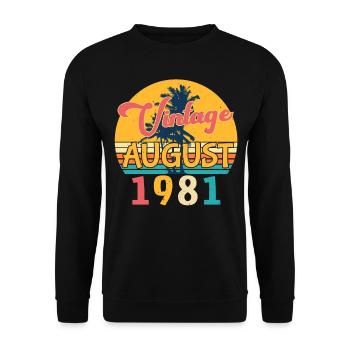 1981 August Retro - Unisex Pullover - Schwarz - Vorne - Alina (178cm) & Michal (187cm)