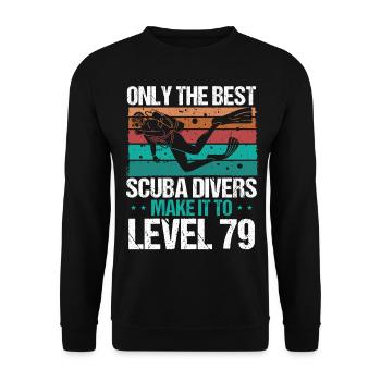 79 Scuba Diving Level 79 Year Diver Snorkeling - Unisex Pullover - Schwarz - Vorne - Alina (178cm) & Michal (187cm)