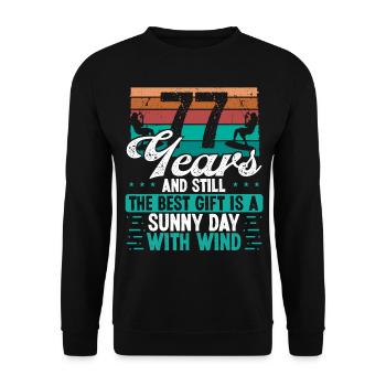 77 Year Old Kitesurfer Kiteboarding 77 Birthday - Unisex Pullover - Schwarz - Vorne - Alina (178cm) & Michal (187cm)