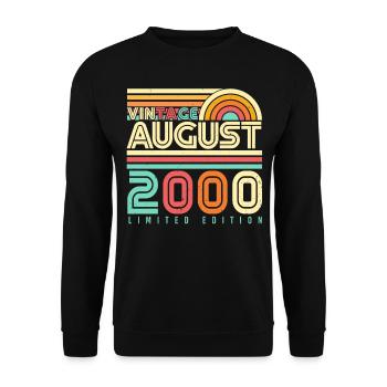 Geboren Im August 2000 - Unisex Pullover - Schwarz - Vorne - Alina (178cm) & Michal (187cm)
