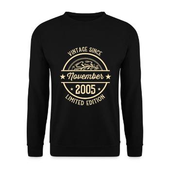 Anniversaire Vintage depuis Novembre 2005 - Sweat-shirt Unisexe - noir - Devant - Alina (178cm) & Michal (187cm)