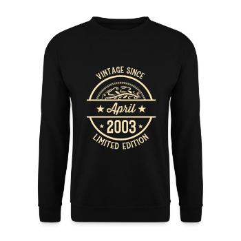 Anniversaire Vintage depuis avril 2003 - Sweat-shirt Unisexe - noir - Devant - Alina (178cm) & Michal (187cm)