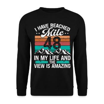 48 Year Old Hiker Mountains Hiking 48 Birthday - Unisex Pullover - Schwarz - Vorne - Alina (178cm) & Michal (187cm)