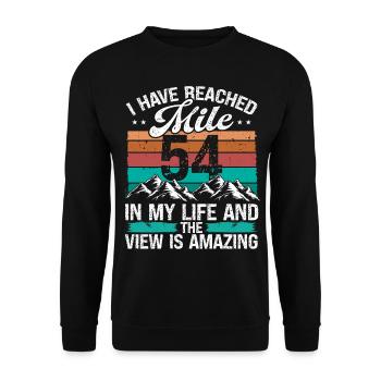 54 Year Old Hiker Mountains Hiking 54 Birthday - Unisex Pullover - Schwarz - Vorne - Alina (178cm) & Michal (187cm)