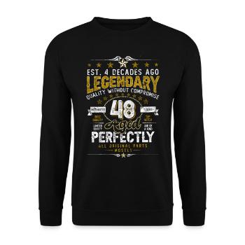 Vintage Légendaire - Vieilli parfaitement 48ème anniversaire - Sweat-shirt Unisexe - noir - Devant - Alina (178cm) & Michal (187cm)