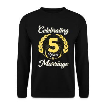 5. Wedding Anniversary Couple Design 5 Years Marriage - Unisex Sweatshirt - black - Front - Alina (178cm) & Michal (187cm)