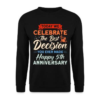 5. Wedding Anniversary Couple Design 5 Years Marriage - Unisex Sweatshirt - black - Front - Alina (178cm) & Michal (187cm)