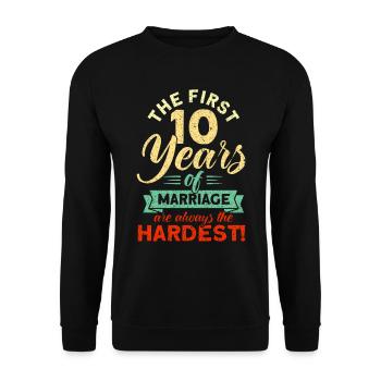 10th Wedding Anniversary Couple Design 10 Years of Marriage - Unisex Sweatshirt - black - Front - Alina (178cm) & Michal (187cm)