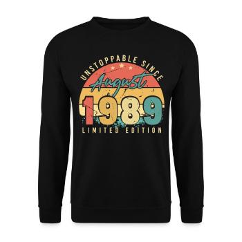 Geburtsjahr 1989 Im August - Unisex Pullover - Schwarz - Vorne - Alina (178cm) & Michal (187cm)