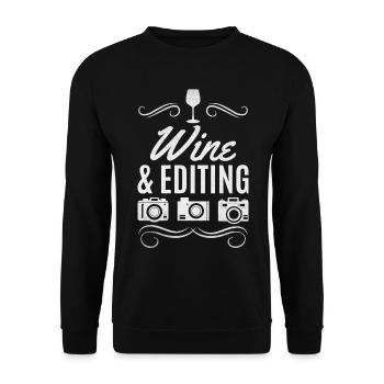 Fotograf Wein & Schnitt Fotografie Kamerafotograf - Unisex Pullover - Schwarz - Vorne - Alina (178cm) & Michal (187cm)