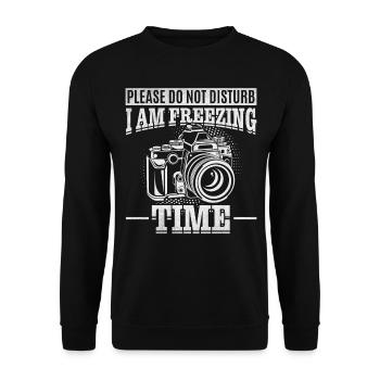 Bitte nicht stören Ich friere Zeitkamera-Fotograf - Unisex Pullover - Schwarz - Vorne - Alina (178cm) & Michal (187cm)