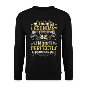 Vintage Légendaire - Vieilli parfaitement 82ème anniversaire - Sweat-shirt Unisexe - noir - Devant - Alina (178cm) & Michal (187cm)