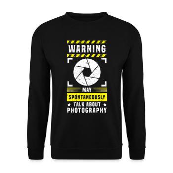 Photo warning can spontaneously talk about photography - Unisex Sweatshirt - black - Front - Alina (178cm) & Michal (187cm)