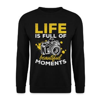 Photography life is full of beautiful moments - - Unisex Sweatshirt - black - Front - Alina (178cm) & Michal (187cm)