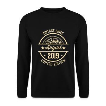 Anniversaire Vintage depuis août 2019 - Sweat-shirt Unisexe - noir - Devant - Alina (178cm) & Michal (187cm)