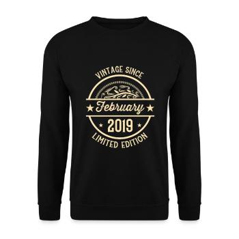 Anniversaire Vintage depuis février 2019 - Sweat-shirt Unisexe - noir - Devant - Alina (178cm) & Michal (187cm)
