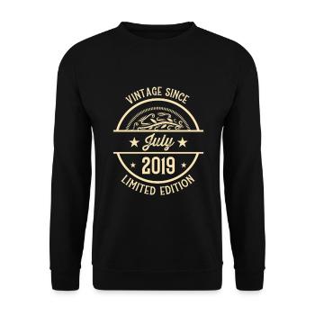 Anniversaire Vintage depuis Juillet 2019 - Sweat-shirt Unisexe - noir - Devant - Alina (178cm) & Michal (187cm)