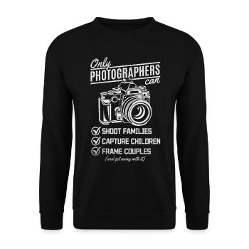 Photography Lovers Camera Photographer Funny Photo - Unisex Sweatshirt - black - Front - Alina (178cm) & Michal (187cm)