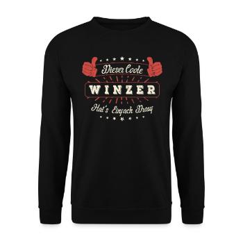 Dieser Coole Winzer Geschenk Kollegen Spruch - Unisex Pullover - Schwarz - Vorne - Alina (178cm) & Michal (187cm)