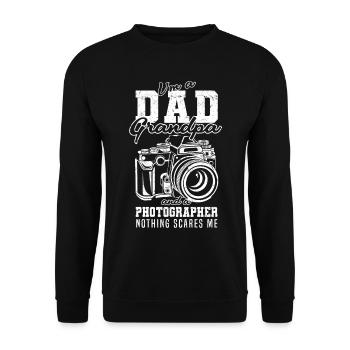 Photographie Photo Je suis un père grand-père et un - Sweat-shirt Unisexe - noir - Devant - Alina (178cm) & Michal (187cm)