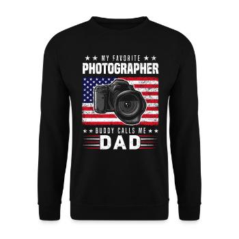 My favorite photography buddy calls me Dad - Unisex Sweatshirt - black - Front - Alina (178cm) & Michal (187cm)
