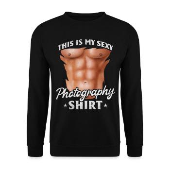 Foto — Das ist mein sexy Fotografie-Shirt-Fotograf - Unisex Pullover - Schwarz - Vorne - Alina (178cm) & Michal (187cm)