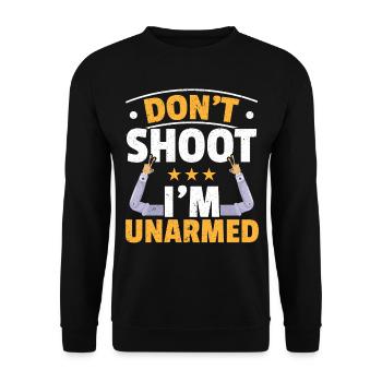 Nicht schießen, ich bin unbewaffnet Amputierter Am - Unisex Pullover - Schwarz - Vorne - Alina (178cm) & Michal (187cm)