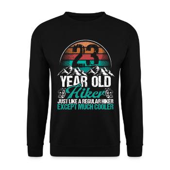 23 Birthday Hiking Mountains 23 Year Old Hiker - Unisex Pullover - Schwarz - Vorne - Alina (178cm) & Michal (187cm)