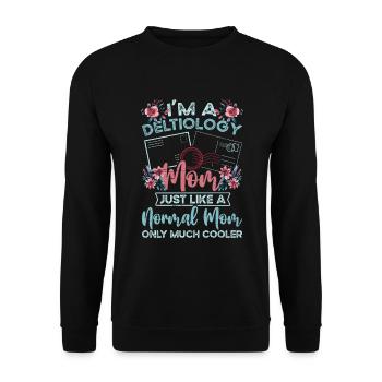 Deltiology Mom Postcard Collector for Deltiologists - Unisex Sweatshirt - black - Front - Alina (178cm) & Michal (187cm)