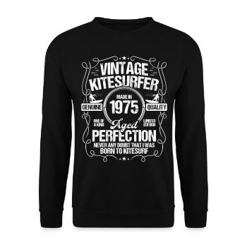 1975 Kiteboarding Kitesurfing Kitesurfer Born 1975 - Unisex Pullover - Schwarz - Vorne - Alina (178cm) & Michal (187cm)