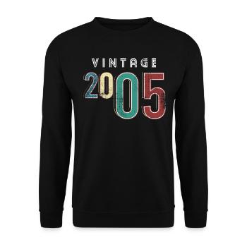 Vintage 2005 Birthday Year of birth 2005 - Unisex Sweatshirt - black - Front - Alina (178cm) & Michal (187cm)