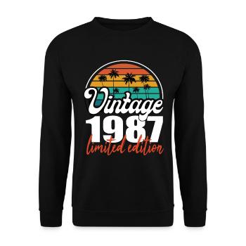 Vintage Birthday Birthday Retro 1987 Limited - Unisex Sweatshirt - black - Front - Alina (178cm) & Michal (187cm)