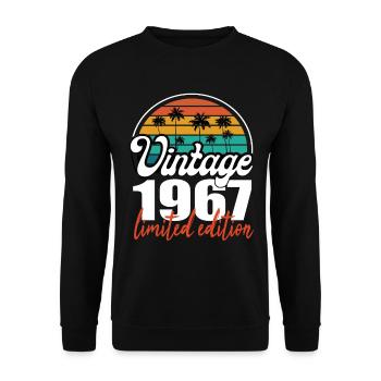 Vintage Birthday Birthday Retro 1967 Limited - Unisex Sweatshirt - black - Front - Alina (178cm) & Michal (187cm)