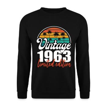 Vintage Birthday Birthday Retro 1963 Limited - Unisex Sweatshirt - black - Front - Alina (178cm) & Michal (187cm)