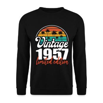 Vintage Birthday Birthday Retro 1957 Limited - Unisex Sweatshirt - black - Front - Alina (178cm) & Michal (187cm)