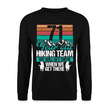 71 Birthday Sloth Hiking Mountains 71 Year Old - Unisex Pullover - Schwarz - Vorne - Alina (178cm) & Michal (187cm)