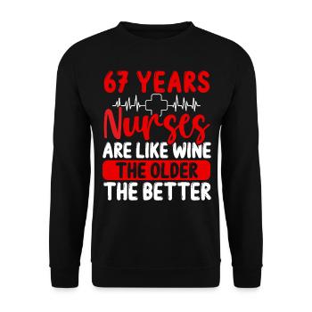 67 Year Old Nurse Appreciation Wine 67 Birthday - Unisex Pullover - Schwarz - Vorne - Alina (178cm) & Michal (187cm)