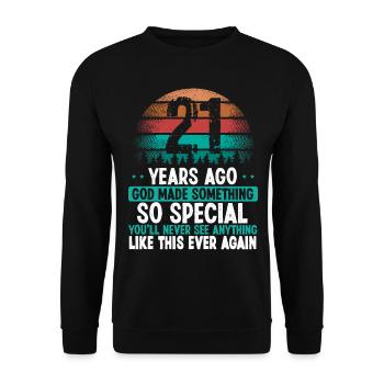 21 Birthday God made something special 21 Year Old - Unisex Pullover - Schwarz - Vorne - Alina (178cm) & Michal (187cm)