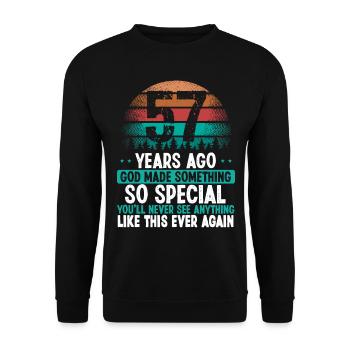 57 Anniversaire Dieu a fait quelque chose de spécial 57 ans - Sweat-shirt Unisexe - noir - Devant - Alina (178cm) & Michal (187cm)