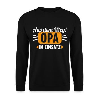 Aus dem Weg. Opa im Einsatz. - Unisex Pullover - Schwarz - Vorne - Alina (178cm) & Michal (187cm)