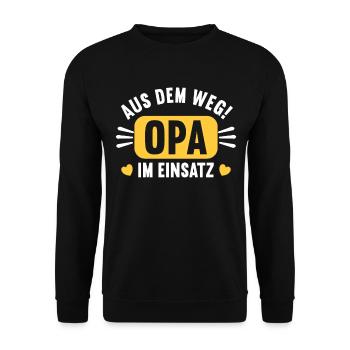 Aus dem Weg. Opa im Einsatz. - Unisex Pullover - Schwarz - Vorne - Alina (178cm) & Michal (187cm)