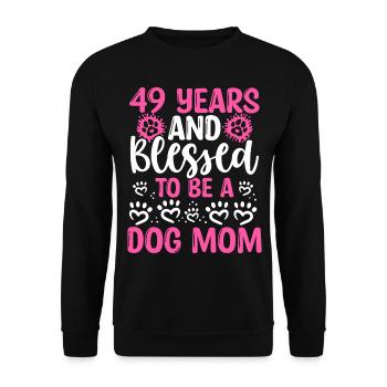 49 Birthday Blessed Dog Mom 49 Year Old Dog Mother - Unisex Pullover - Schwarz - Vorne - Alina (178cm) & Michal (187cm)